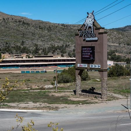 Apache Village Cabinette 15, Queen Bed, Midtown, Sleeps 2 Ruidoso Ngoại thất bức ảnh
